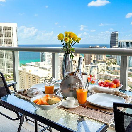 Ocean Views - Pool & Gym - Pet Friendly - Close To Beach Hallandale Beach Exteriér fotografie