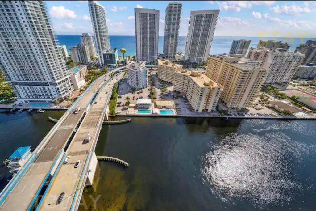 Ocean Views - Pool & Gym - Pet Friendly - Close To Beach Hallandale Beach Exteriér fotografie