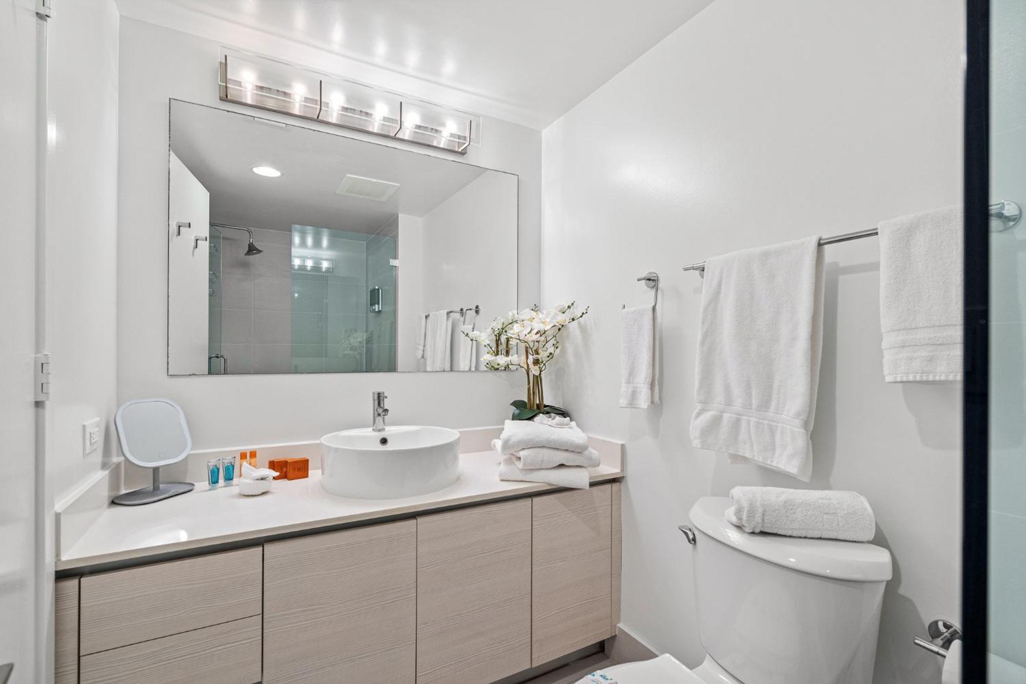 Ocean Views - Pool & Gym - Pet Friendly - Close To Beach Hallandale Beach Exteriér fotografie