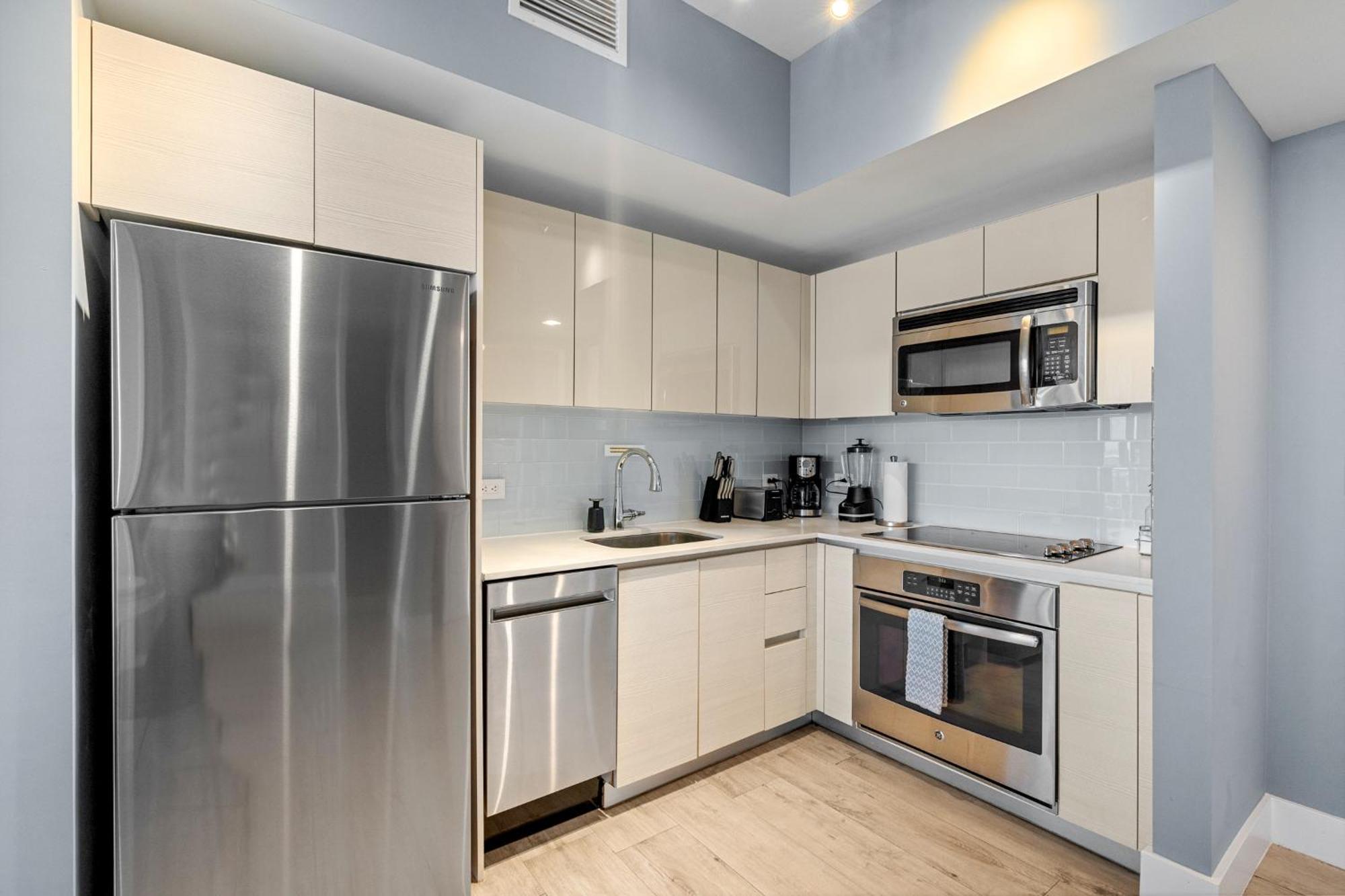 Ocean Views - Pool & Gym - Pet Friendly - Close To Beach Hallandale Beach Exteriér fotografie